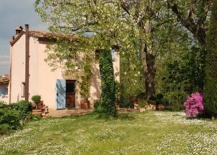 Con Patio Privato E Giardino Tra Pisa E Firenze * Palaia