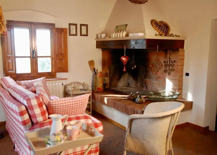 Con Patio Privato E Giardino Tra Pisa E Firenze * Palaia